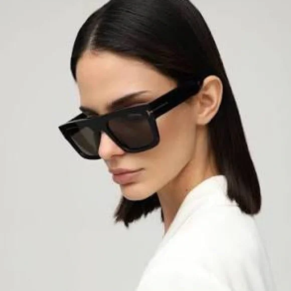Tom Ford Matte Black Sunglasses - Picture 7 of 7